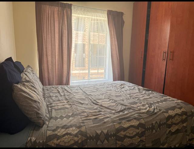 2 BEDROOM APARTMENT FOR SALE IN RUSTENBURG CENTRAL